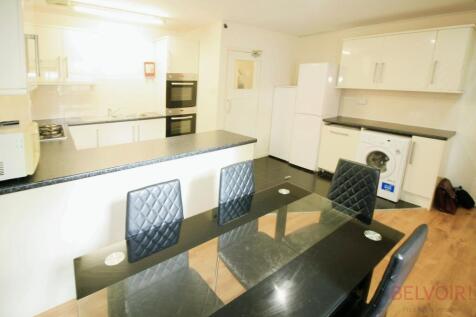 1 Bedroom House in NG1 4EN