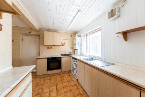 4 Dunham Road-001.jpg