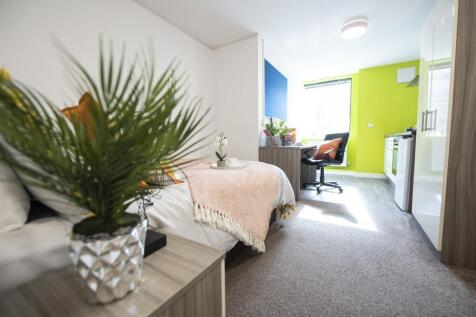 Flat in TS1 1LY
