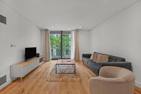 SHORT LET: This modern one bedroom apartment is situated on the second floor of a contemporary new build development in Paddington Basin.