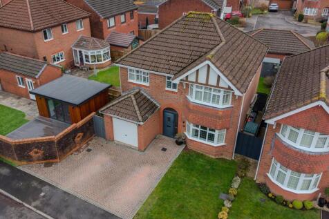 53 Lansdowne Gardens-35.jpg