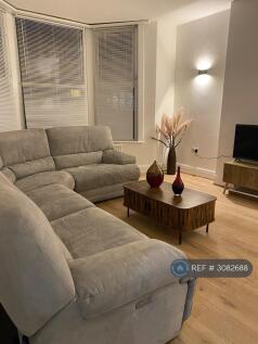 5 Bedroom Semi-Detached in FY1 6JT