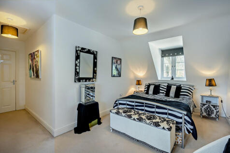 8643242-interior0...