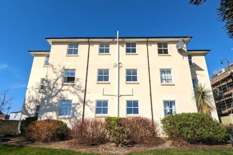 3 Bedroom Flat in PO33 2JP