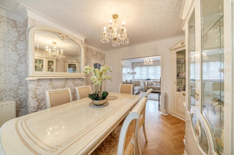 1356319-4-68cbd26...