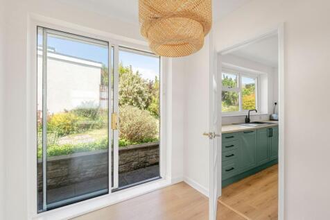 Living room into kitchen