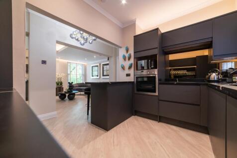 Award-winning Media team on EVERY Listing_6