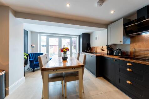 21 Eaton Road-001.jpg