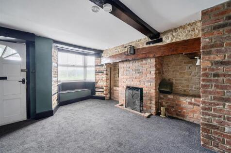 Sunnyside, 85 Watling Street, Potterspury (25).jpg
