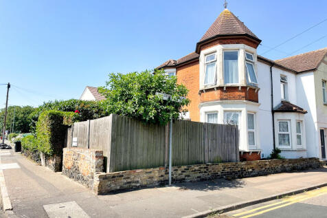 69 High Street fr...