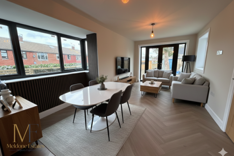 Staged_Dining area_2