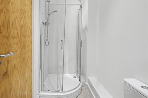 Shower Room 1_1.jpeg