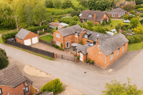 The Old School, Grandborough