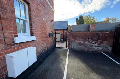 WhatsApp Image 2025-10-23 at 09.57.15_7add7137.jpg