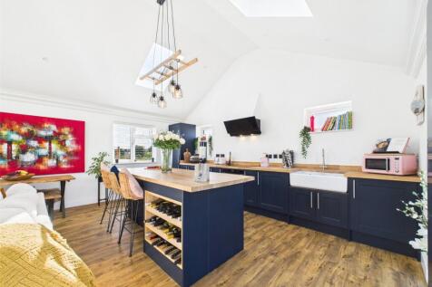 Kitchen / Living