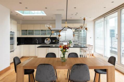 Horizon Building 19.jpg