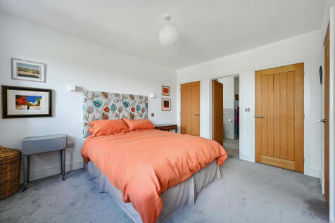 THE WHITE HOUSE -...