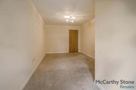 8678166-interior11.jpg