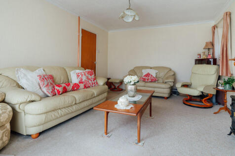 Living / Dining Room