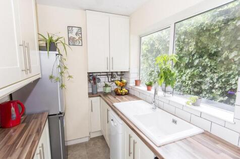 (Open Plan Kitchen/Diner Photo Three)