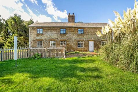 Meadow Cottage, School Lane, Adstone (4).jpg