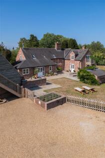 Wynnstay House-104.jpg