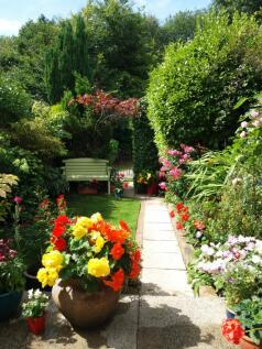 Beautiful Rear Garden Pic2