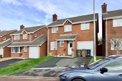 ST MAURICE VIEW, PLYMPTON, PLYMOUTH PL7 1FQ