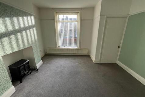 WhatsApp Image 2025-11-20 at 10.29.13_16a401de.jpg