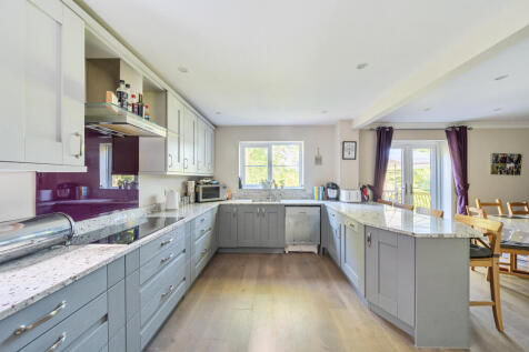 1356999-18-68d29e...