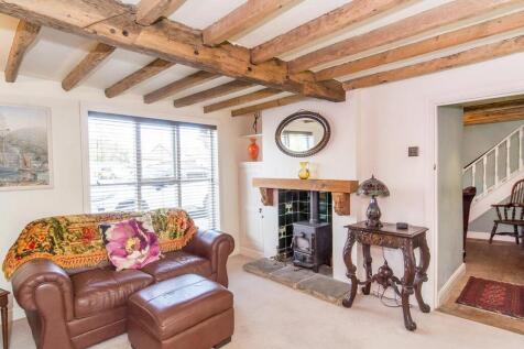 Sitting Room (Photo Two)
