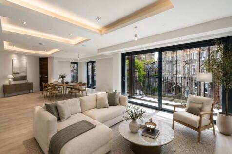 L3-43 - Living Room