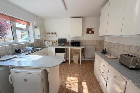 kitchen2.jpeg