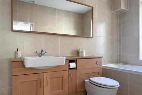 Apartment 1 - Bathroom