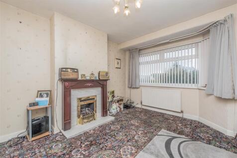 Living Room: