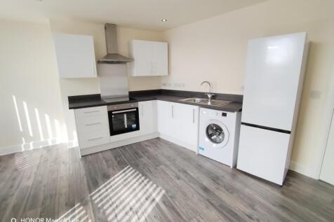 3 Bedroom Flat in PR1 1DX