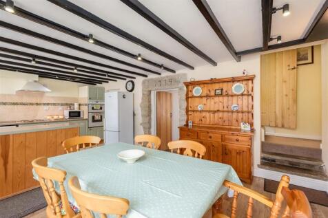 Wandales 2 Kitchen Dining Room-3.jpg