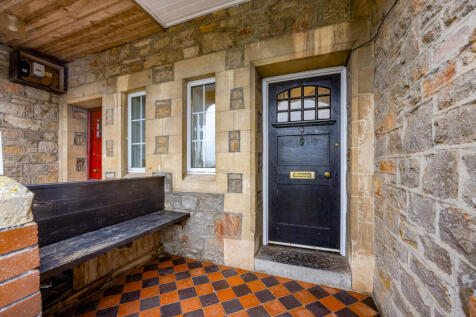 11_11 Fore Street, Yealmpton, Plymouth