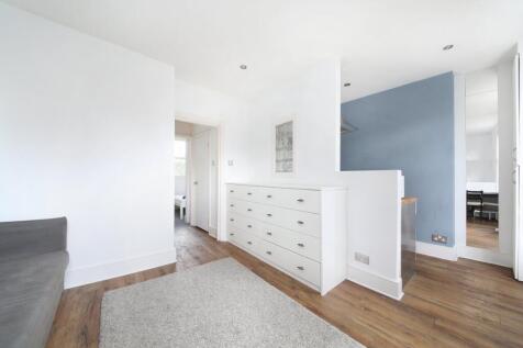 Living Area/Receptio