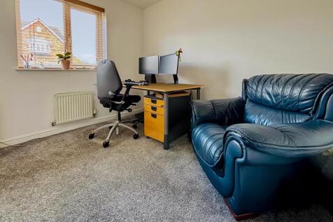 Bedroom Four / Study: