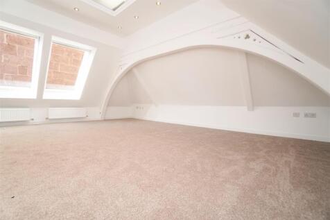 Living area.jpg