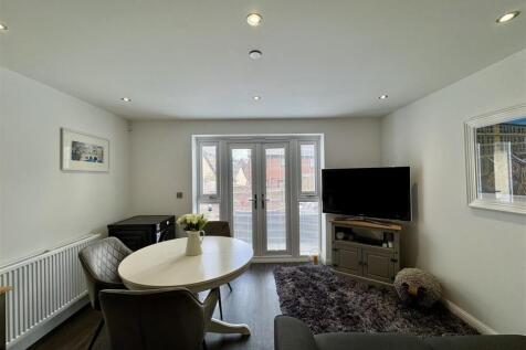 Open Plan Kitchen Dining Room