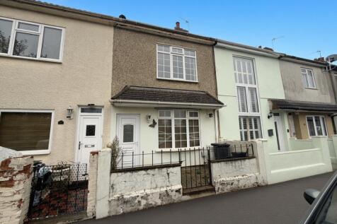 2 Bedroom Terraced in SN2 8DG