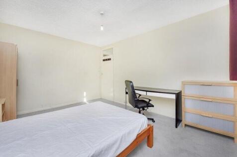 glenbuck-road-kt6-6bz-900860