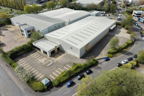 Light Industrial to rent in morley