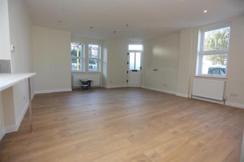 203 Elm Grove (6).JPG