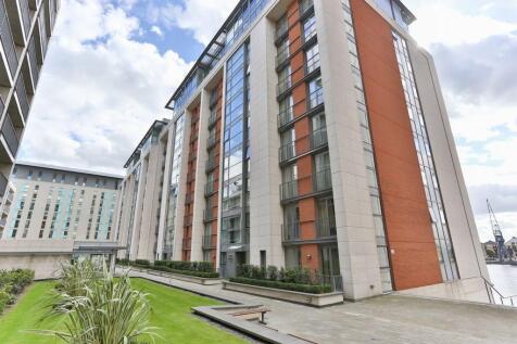 ONLINE ENQUIRES ONLY This bright spacious one bedroom, one bathroom apartment situated on ground floor, offers a modern interior with an open plan fully fitted Kitchen / Living area & balcony. You wil