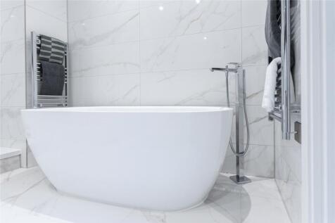 3 bed, 4 bath Penthouse in Manchester - Photo 70