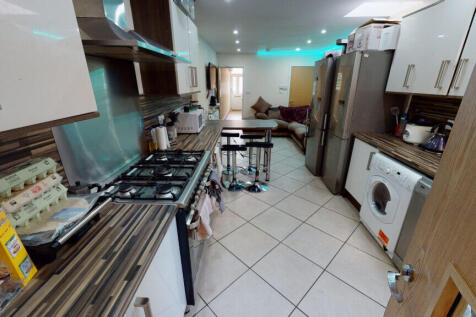 6 Bedroom House in B29 6DB