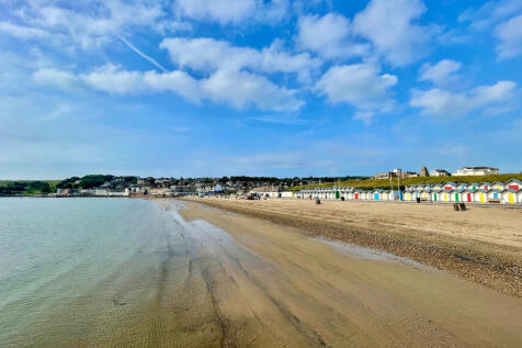 Swanage Beach Nearby